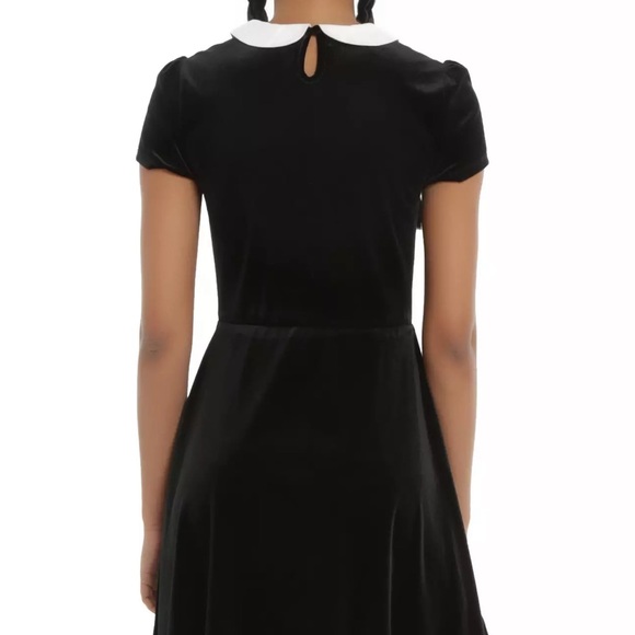 HOT TOPIC Black Velvet Dress with White Collar MD Women - Picture 3 of 9